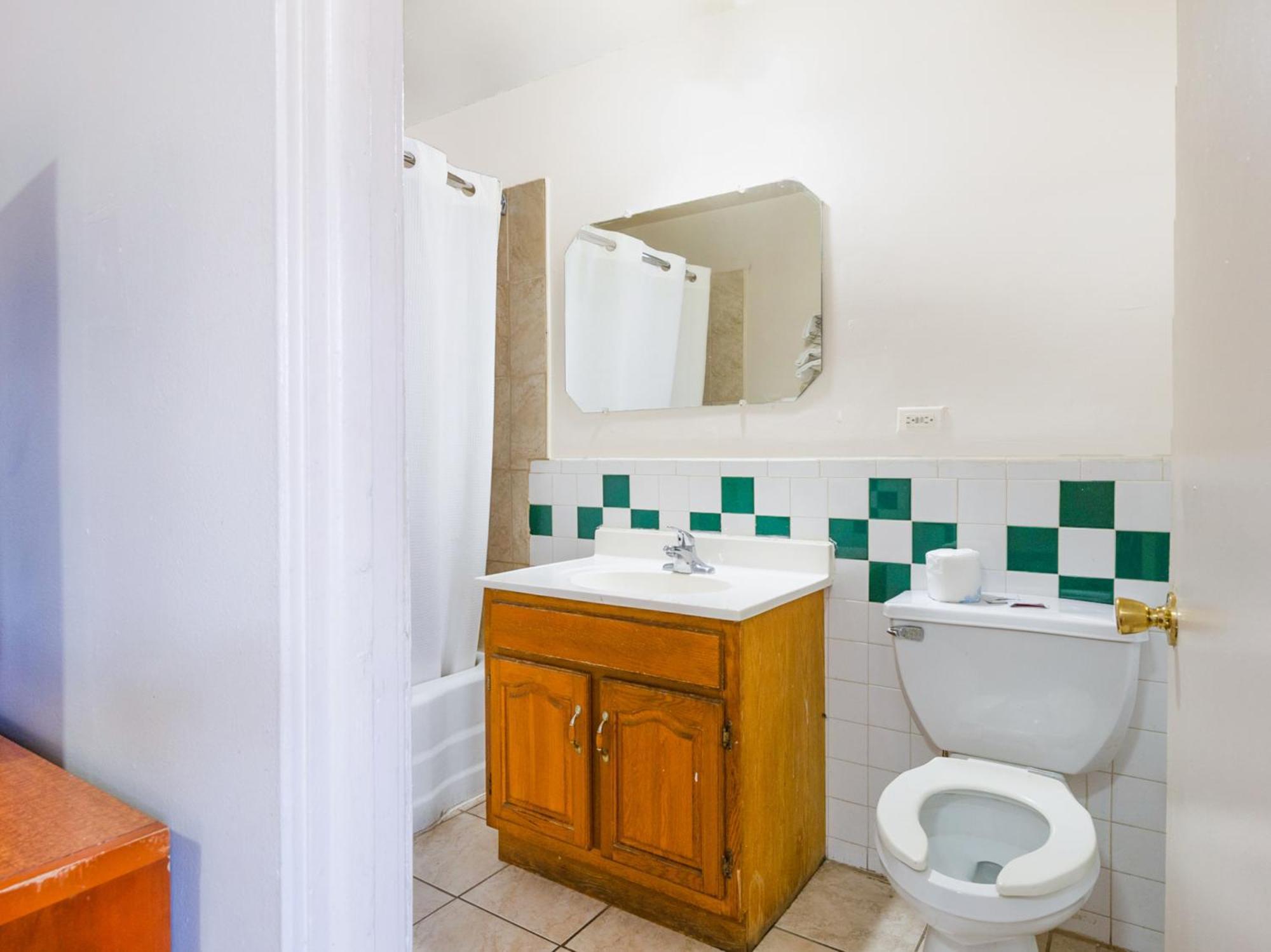 Manor Motel By Oyo Near Oak Brook Chicago Westchester Хилсайд Екстериор снимка